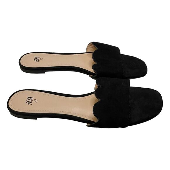 H&M Sandals Scalloped Black Faux Suede Flat Mules Slide Slip-On 37 / 7 - Picture 2 of 5